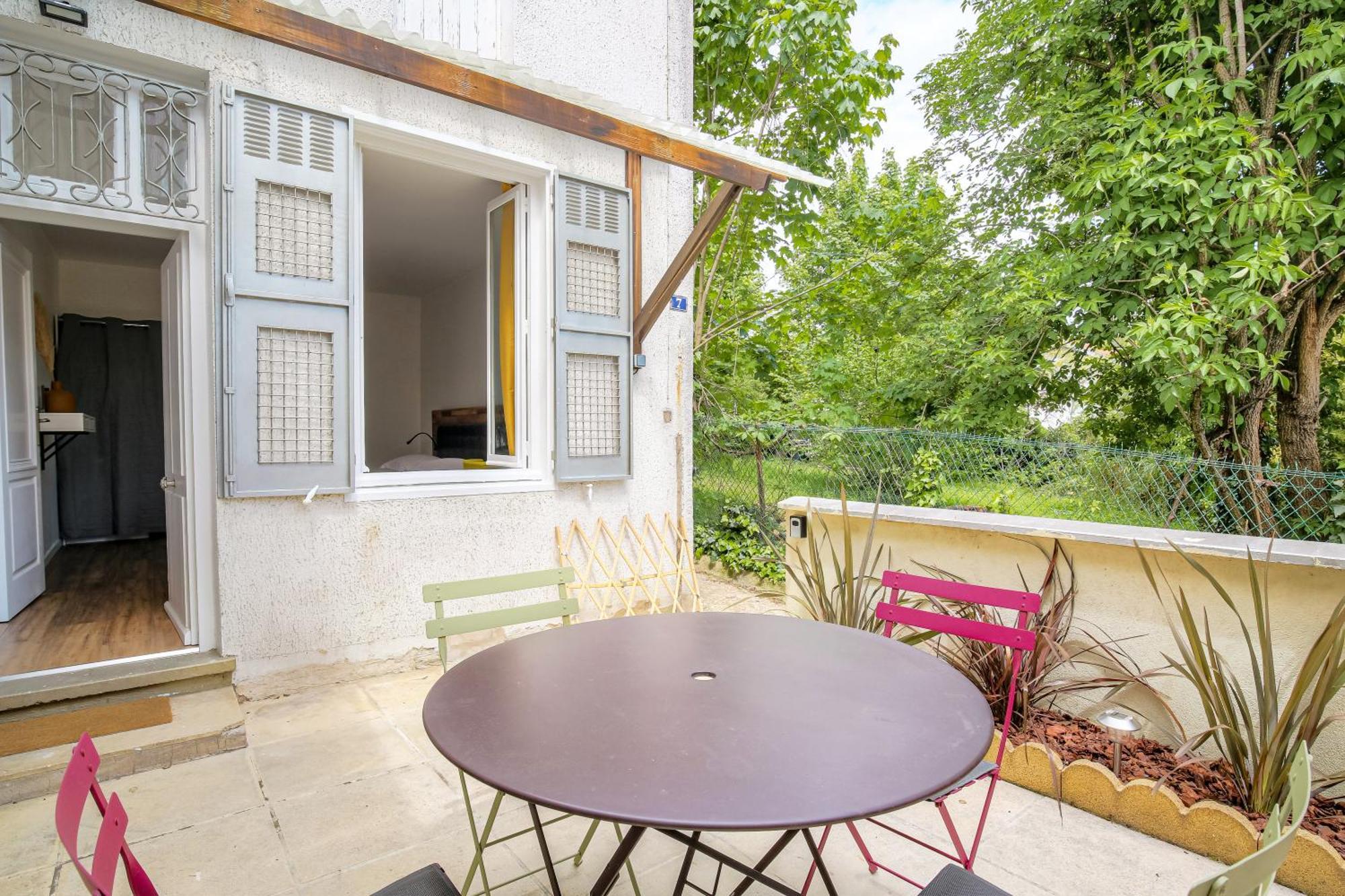 Maison Cosy Avec Terrasse A 15 Minutes De Lyon Et Wifi Rillieux-la-Pape Exterior foto